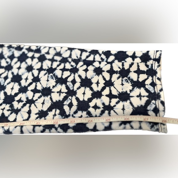 Faded Glory Women’s White & Blue Starburst Pull On Stretch Jagging Size L - Picture 7 of 7